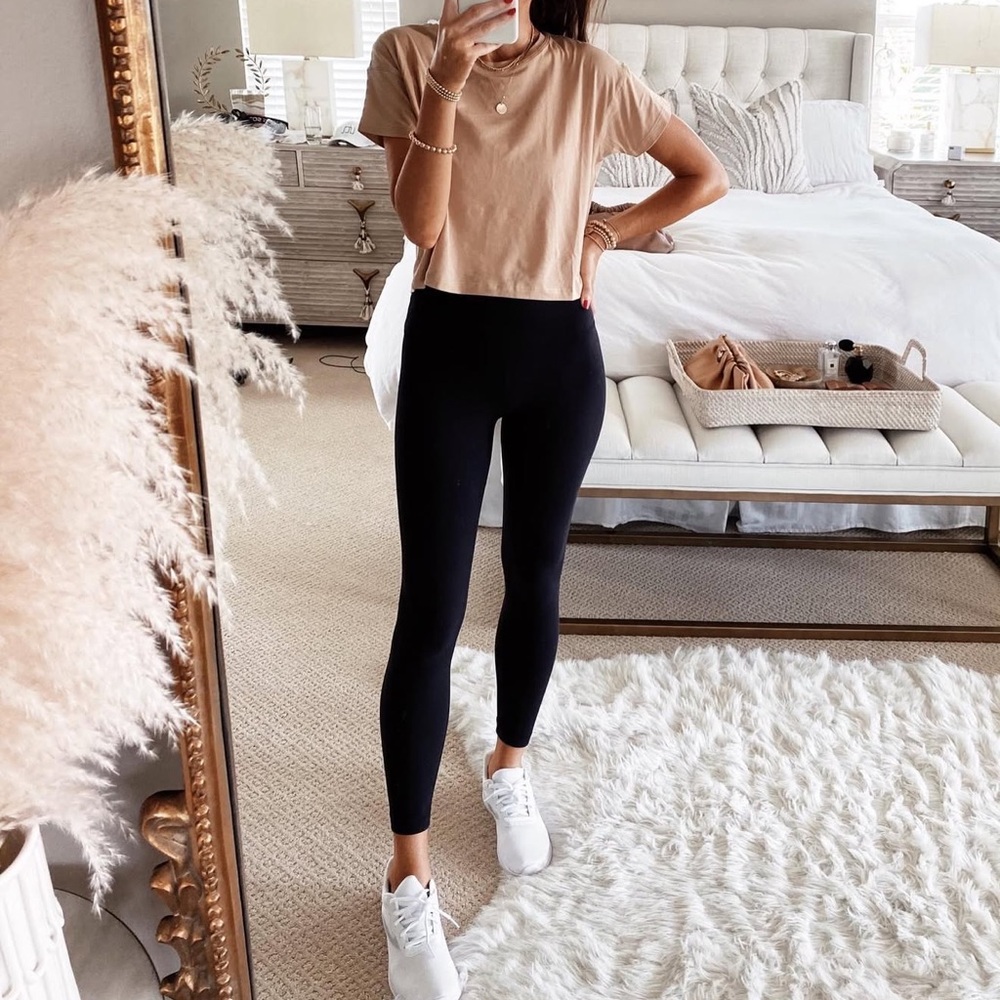 Lululemon T-Shirt